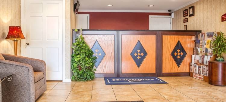 波因特普莱森特海滩罗德威酒店(Rodeway Inn Point Pleasant Beach)图片