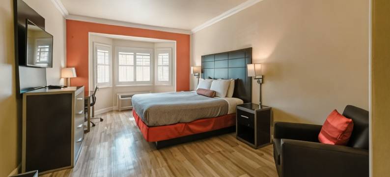 盖特威旅馆和套房(Gateway Inn and Suites San Francisco SFO Airport)图片