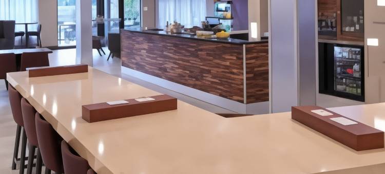 杰克逊万豪万怡酒店(Courtyard Jackson)图片