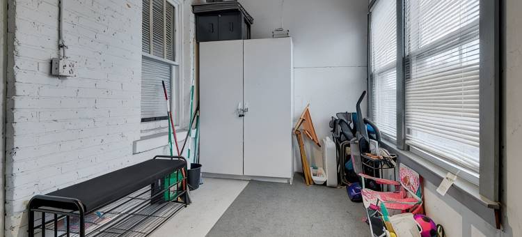 Walkable Chicago Retreat : Cozy 2Br w/ Porch : Near Transit, Dining & Stadiums图片