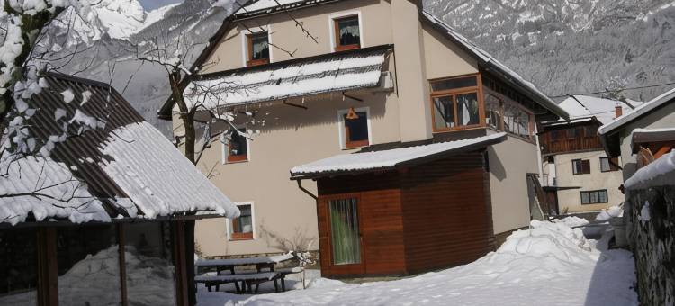 米尔拉基克公寓酒店(Apartments Mrakič)图片