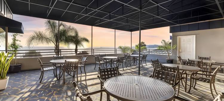 希尔顿度假俱乐部里维埃拉海滩和海岸(Hilton Vacation Club Riviera Beach & Shores)图片