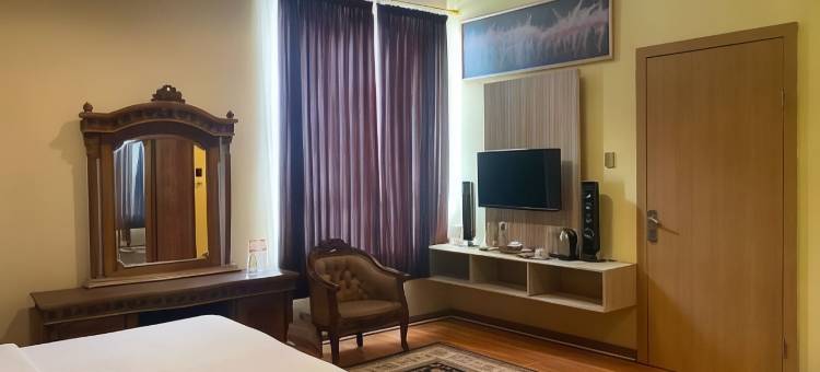 勿里达大厦酒店(Grand Mansion Hotel Blitar)图片