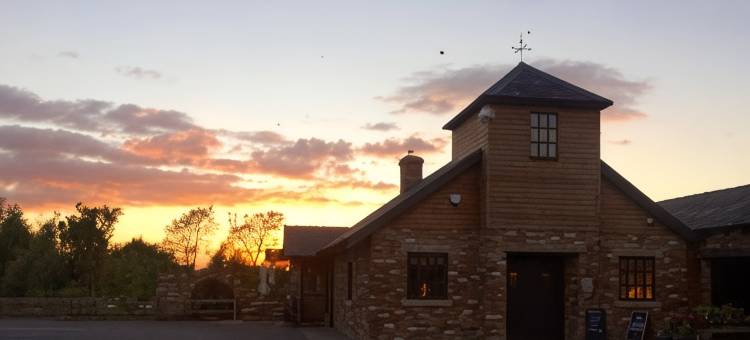 查尔努克农场酒店(Charnock Farm Motel)图片