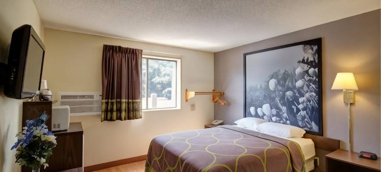 曾斯维尔温德姆速8酒店(Super 8 by Wyndham Zanesville)图片