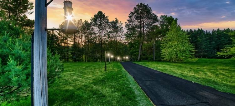 埃奇沃特度假村(Edgewater Resort)图片