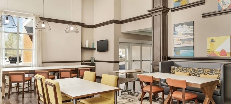 希尔顿欢朋套房酒店-埃克塞特(Hampton Inn & Suites Exeter)图片