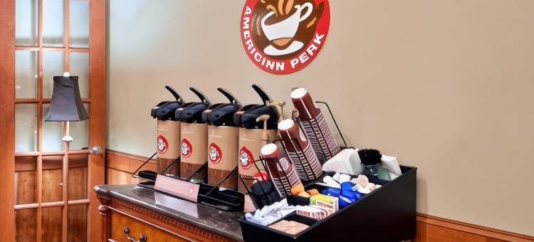 林肯北美吟温德姆酒店(AmericInn by Wyndham Lincoln North)图片