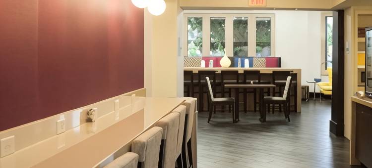 智选假日酒店-锡克里市场(Holiday Inn Express Hickory-Hickory Mart)图片