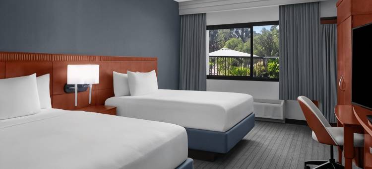 圣迭戈兰乔伯纳多万怡酒店(Courtyard San Diego Rancho Bernardo)图片