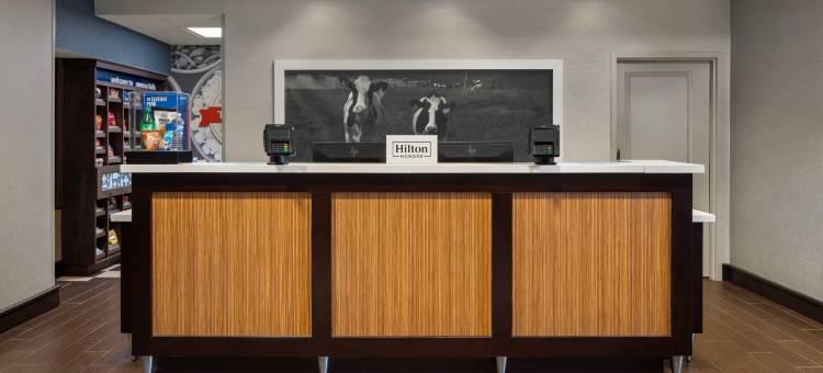 希尔顿欢朋酒店-塞内卡瀑布(Hampton Inn Seneca Falls)图片