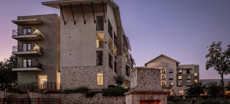 纽布朗费尔斯河村万怡酒店(Courtyard New Braunfels River Village)图片