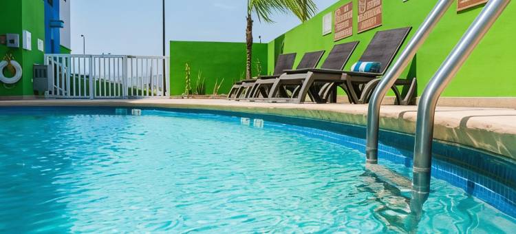 萨尔蒂洛佐纳航空港智选假日酒店(Holiday Inn Express Saltillo Zona Aeropuerto)图片