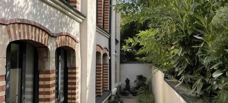 夏尔莫瓦工作室宾馆(Maison d'Hotes l'Atelier du Charmois)图片