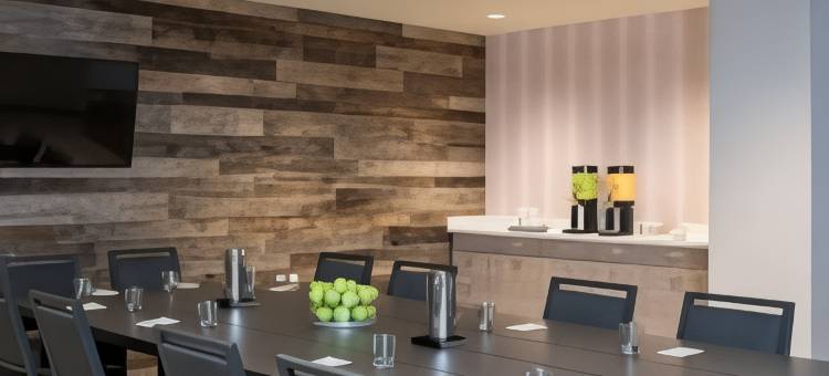 印第安纳波利斯市区希尔顿惠庭酒店(Home2 Suites by Hilton - Indianapolis/Downtown)图片