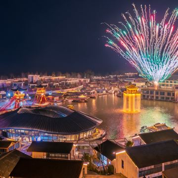 江西景德镇+婺女洲度假区+婺源篁岭景区+望仙谷5日4晚拼小团