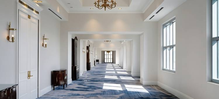 朴茨茅斯诺福克海滨万丽酒店(Renaissance Portsmouth-Norfolk Waterfront Hotel)图片