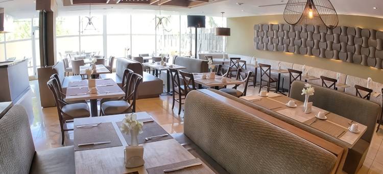 安塔瑞丝加莱里亚斯酒店(Antaris Galerias)图片