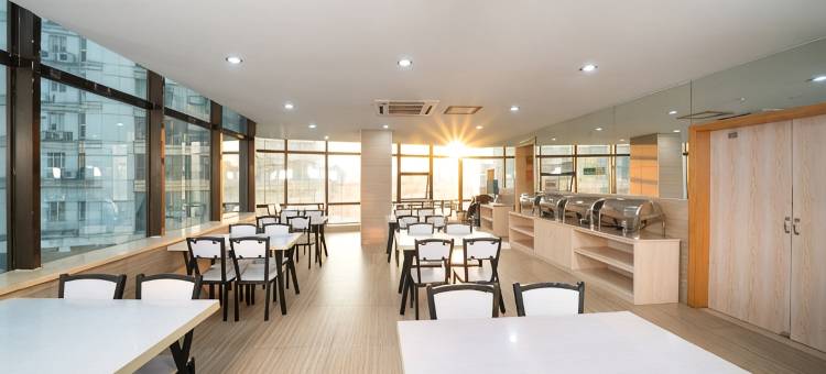 精通酒店(柳州五星步行街青云民生市场店)图片