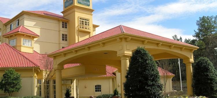 罗利达勒姆绍斯波恩特拉昆塔温德姆套房酒店(La Quinta Inn & Suites by Wyndham Raleigh/Durham Southpoint)图片