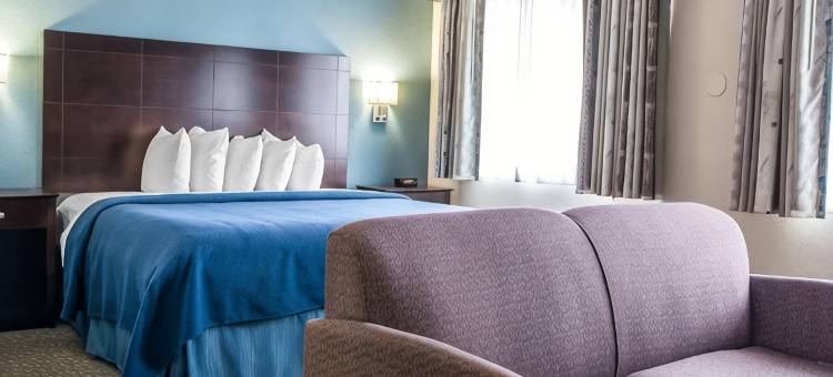 安克尼-迪蒙恩凯艺套房酒店(Quality Inn & Suites Ankeny-Des Moines)图片
