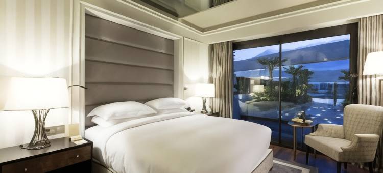 伊兹密尔机场希尔顿逸林酒店(DoubleTree by Hilton Izmir Airport)图片
