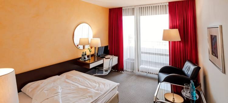 TOP乡村之路罗斯阿姆斯坦德酒店(TOP CountryLine Hotel Roth am Strande)图片