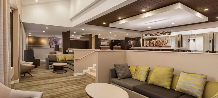 珊瑚角迈尔斯堡万怡酒店(Courtyard by Marriott Fort Myers Cape Coral)图片