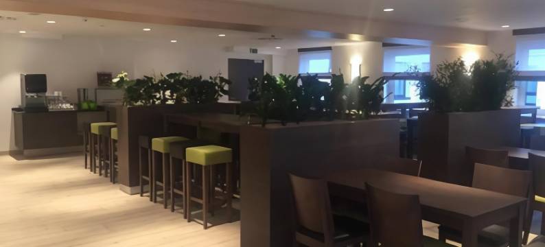 黑措根奥拉赫诺维纳新奇酒店(Novina Sleep Inn Herzogenaurach)图片