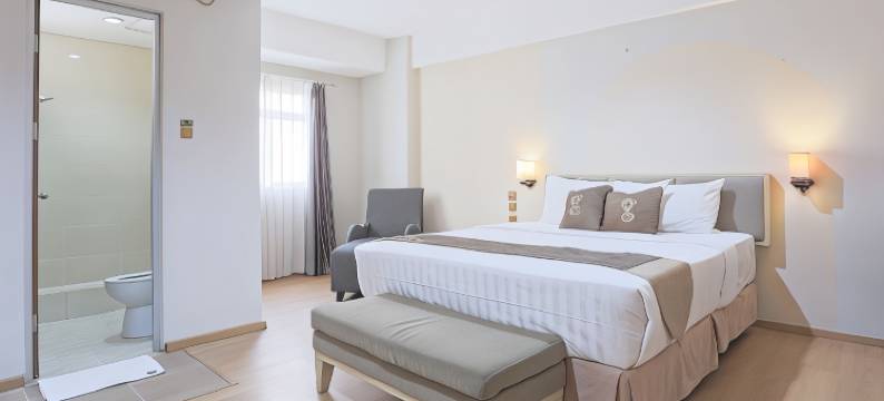 古纳旺萨曼雅尔酒店(Hotel Gunawangsa Manyar)图片