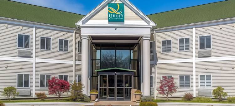 米德尔敦-纽波特凯艺套房酒店(Quality Inn and Suites Newport - Middletown)图片