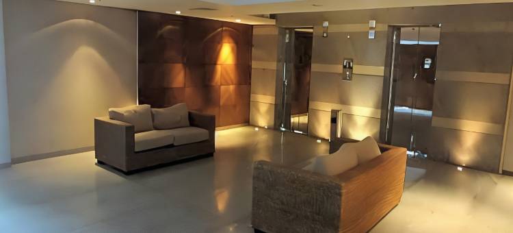 萨特卡尔酒店(Hotel Satkar Residency)图片