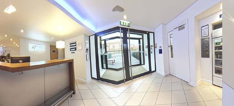 Holiday Inn Express 汉莫汉普斯泰德(Holiday Inn Express Hemel Hempstead)图片