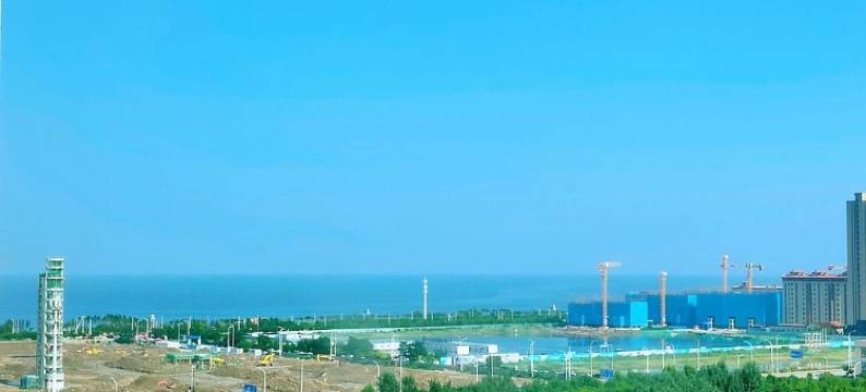 东疆港海景房邻海小宿公寓(宁夏道分店)图片