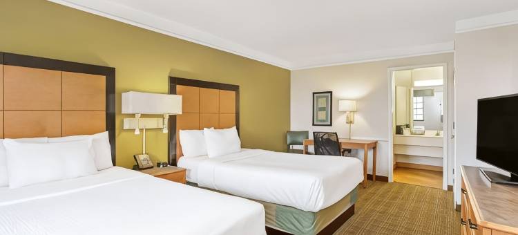 奥兰多机场西拉昆塔温德姆酒店(La Quinta Inn by Wyndham Orlando Airport West)图片