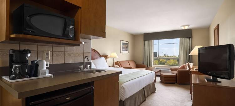 圣约翰堡速8酒店(Super 8 by Wyndham Fort St. John BC)图片