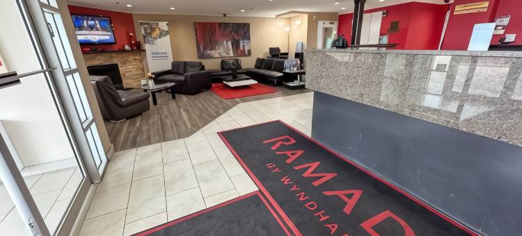 舍伍德帕克华美达酒店(Ramada by Wyndham Sherwood Park)图片