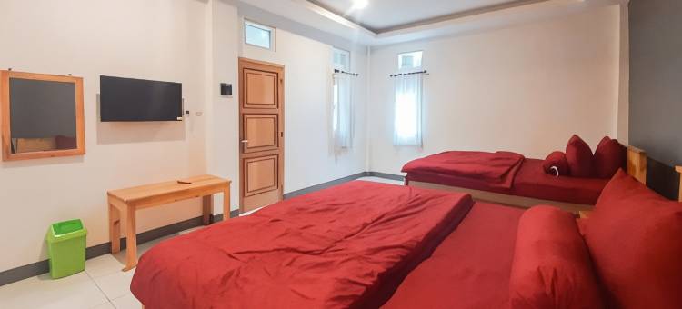 德尔维亚布罗莫民宿伙伴红门酒店(Delvia Bromo Homestay Mitra RedDoorz)图片