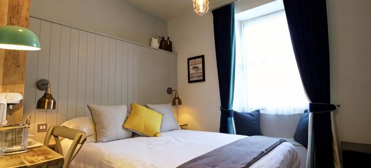 伍德斯托克阿姆斯旅馆(The Woodstock Arms)图片