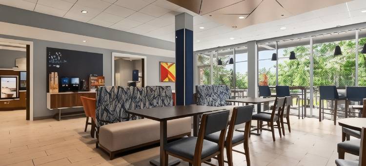 Holiday Inn Express & Suites Rhinelander图片