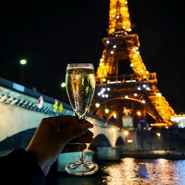 法国12日11晚私家团