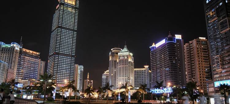 宜尚PLUS酒店(南宁江南万达平西夜市店)图片