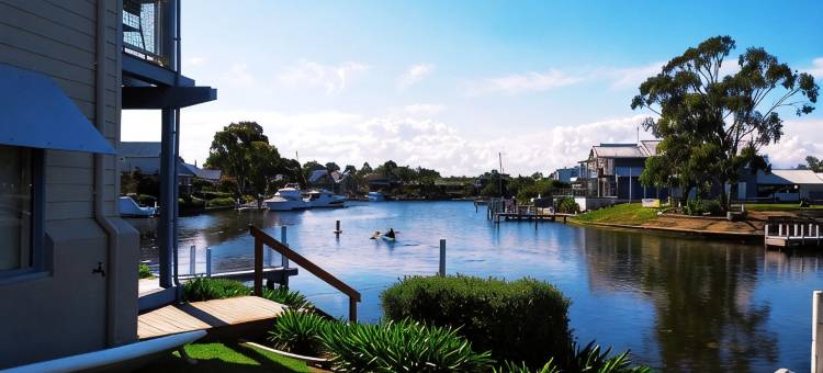 Captains Cove 1st Floor Spa Luxury Apartments - Free Netflix图片