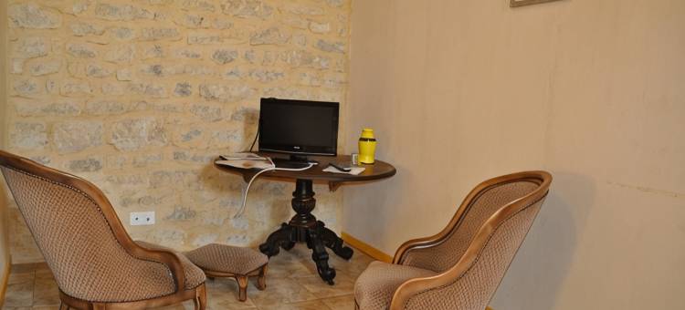 巴萨城堡酒店(Château de Bessas)图片