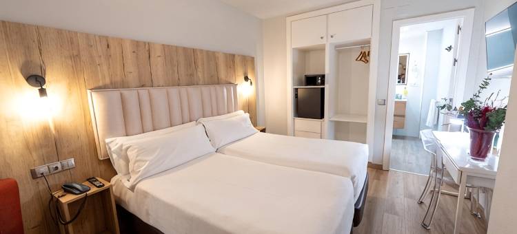 塞尔科蒂尔多纳卡梅拉酒店(Hotel Sercotel Doña Carmela)图片
