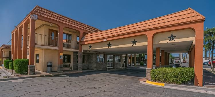 埃尔帕索机场温德姆速8酒店(Super 8 by Wyndham El Paso Airport)图片