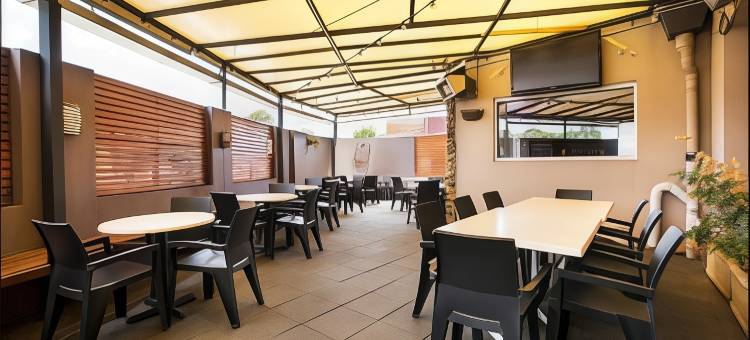 图恩加比酒店(Toongabbie Hotel)图片