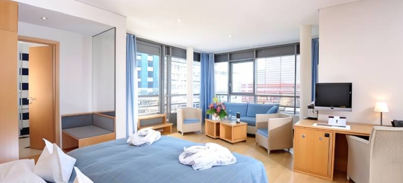 巴塞尔霍夫酒店(Kleinhuis Hotel Baseler Hof Hamburg)图片