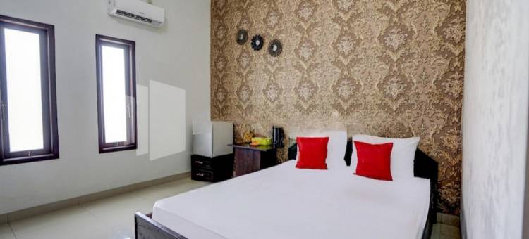Hotel Miranda Bawean Mitra RedDoorz图片