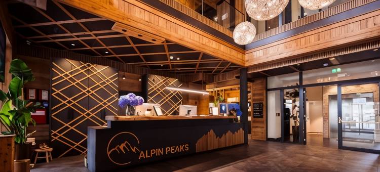 阿尔卑斯山峰(Alpin Peaks)图片